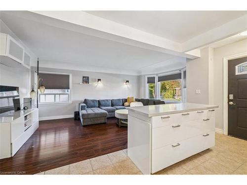 8 Wavell Avenue, Hamilton, ON - Indoor