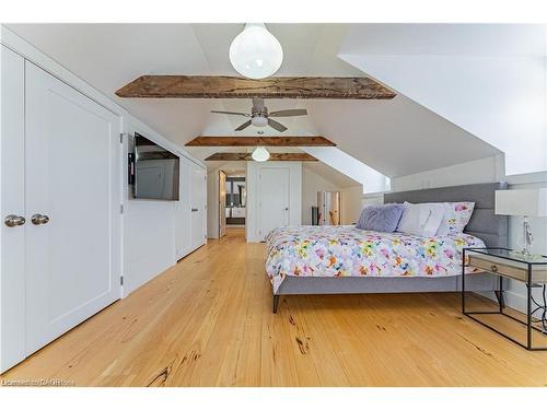 1748 Centre Road, Carlisle, ON 