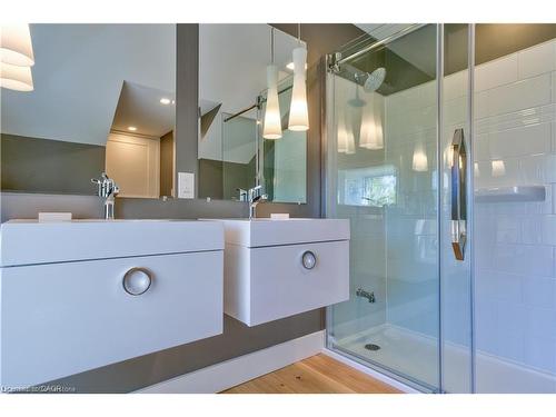 1748 Centre Road, Carlisle, ON 