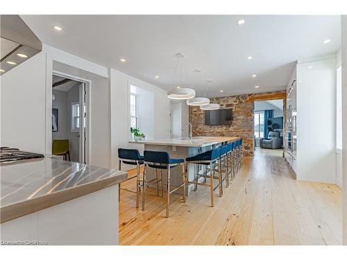 1748 Centre Road, Carlisle, ON 