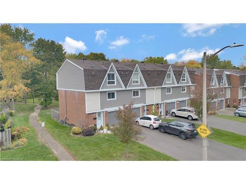 90 Ann Street, Dundas, ON - Outdoor