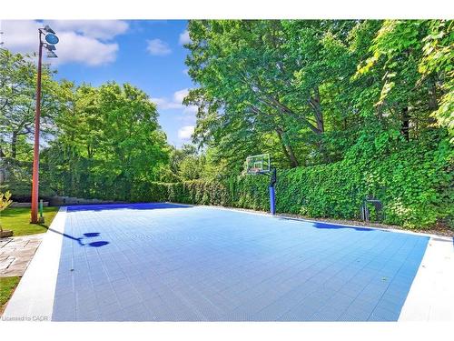 32 Maple Hill Drive, Kitchener, ON 