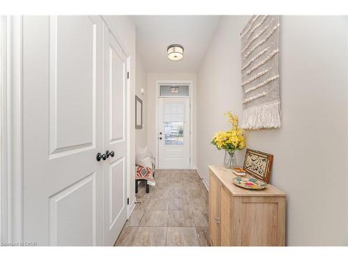 235 Mead Avenue, Hamilton, ON - Indoor Photo Showing Other Room