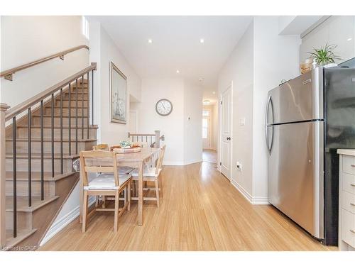 235 Mead Avenue, Hamilton, ON - Indoor Photo Showing Other Room