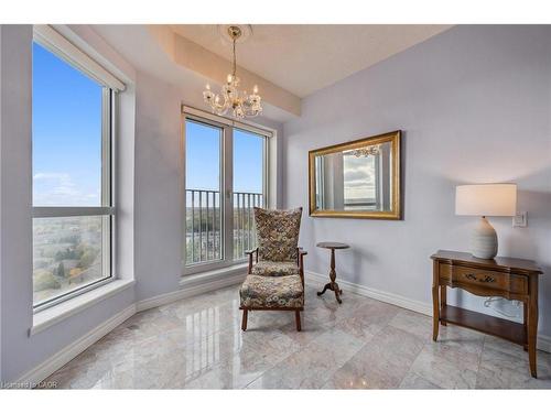 1902-190 Hespeler Road, Cambridge, ON - Indoor