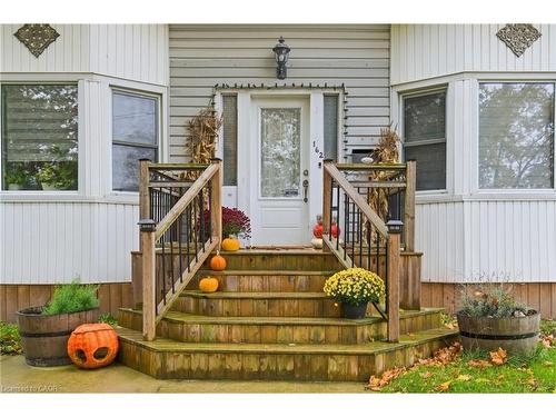 162 St. George Street, Welland, ON - Outdoor