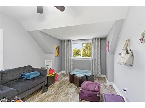 162 St. George Street, Welland, ON - Indoor