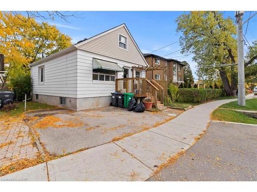 1097 Enola Avenue, Mississauga, ON - Outdoor