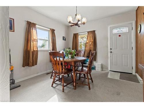 1097 Enola Avenue, Mississauga, ON - Indoor Photo Showing Dining Room