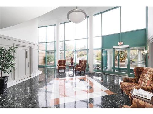 Ph12-55 Blue Springs Drive, Waterloo, ON - Indoor