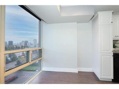 Ph12-55 Blue Springs Drive, Waterloo, ON - Indoor Photo Showing Other Room