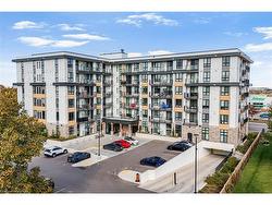 404-101 Golden Eagle Road  Waterloo, ON N2V 1C3