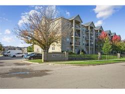 301-1431 Walkers Line  Burlington, ON L7M 4P3