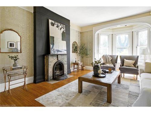 78 William Street W, Waterloo, ON - Indoor Photo Showing Living Room With Fireplace