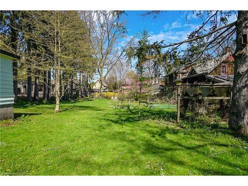 78 William Street W, Waterloo, ON - Outdoor