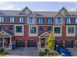 15 Pierre Trudeau Lane  Grimsby, ON L3M 0H4