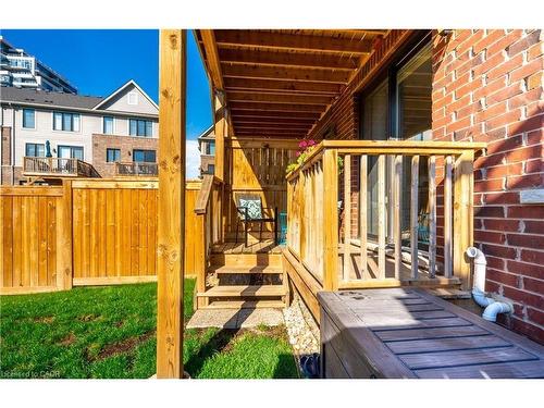 15 Pierre Trudeau Lane, Grimsby, ON - Outdoor With Exterior