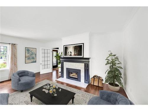 14 Robinson Street S, Grimsby, ON - Indoor Photo Showing Living Room With Fireplace