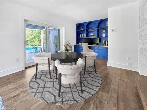 14 Robinson Street S, Grimsby, ON - Indoor