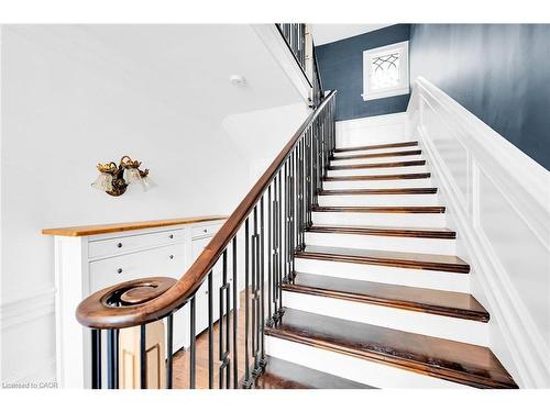 14 Robinson Street S, Grimsby, ON - Indoor Photo Showing Other Room