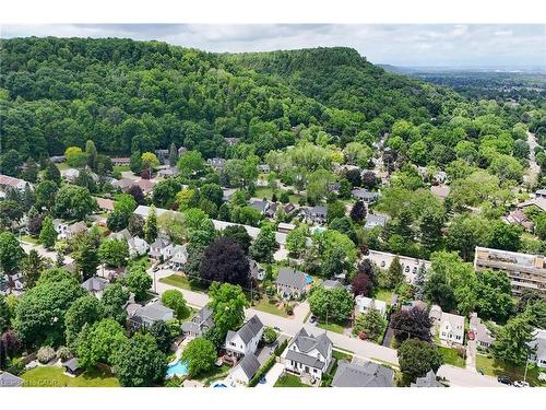 14 Robinson Street S, Grimsby, ON - Outdoor