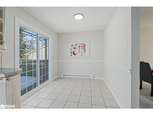 358 Mcnabb Crescent, Milton, ON - Indoor Photo Showing Other Room