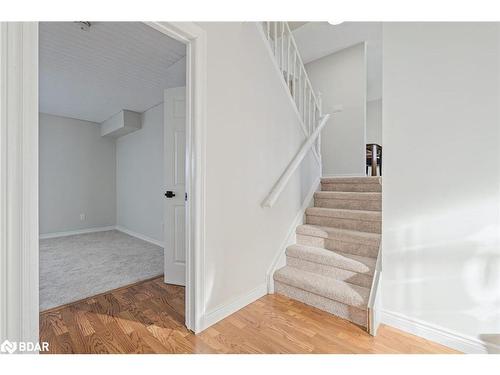 358 Mcnabb Crescent, Milton, ON - Indoor Photo Showing Other Room