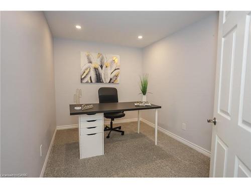122 Buckingham Drive, Hamilton, ON - Indoor Photo Showing Office
