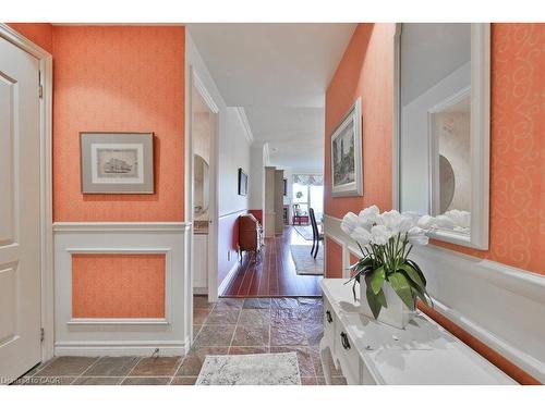 807-1900 The Collegeway, Mississauga, ON - Indoor