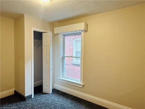 24 Somerset Avenue, Hamilton, ON - Indoor Photo Showing Other Room