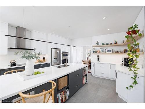 1061 Summit Ridge Drive, Oakville, ON - Indoor