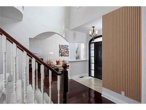 1061 Summit Ridge Drive, Oakville, ON - Indoor Photo Showing Other Room