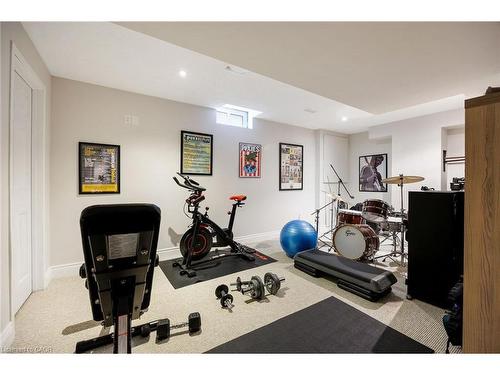 1061 Summit Ridge Drive, Oakville, ON - Indoor Photo Showing Gym Room