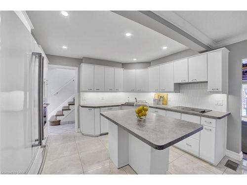31 Lower Horning Road, Hamilton, ON - Indoor Photo Showing Kitchen