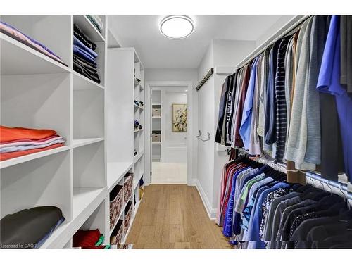 31 Lower Horning Road, Hamilton, ON - Indoor With Storage