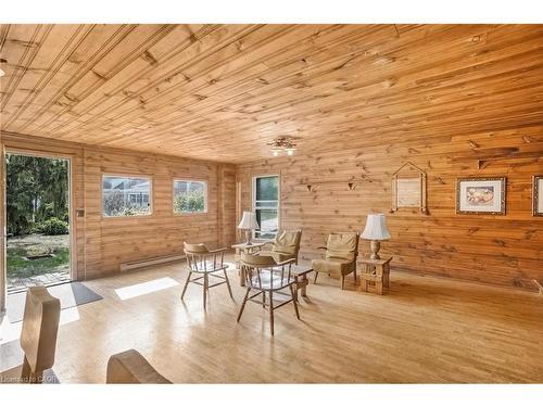 31 Lower Horning Road, Hamilton, ON - Indoor Photo Showing Other Room