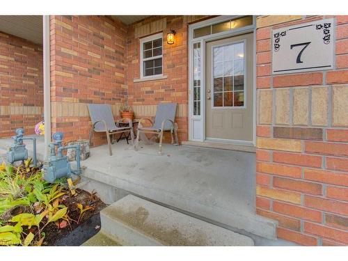 7-330 Dearborn Boulevard, Waterloo, ON - Outdoor With Exterior