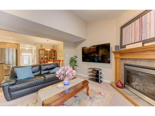 7-330 Dearborn Boulevard, Waterloo, ON - Indoor Photo Showing Living Room With Fireplace