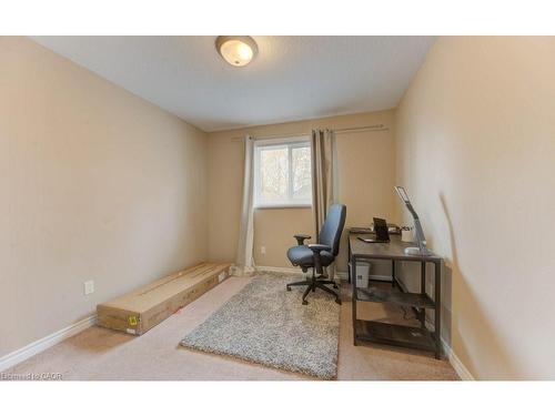 7-330 Dearborn Boulevard, Waterloo, ON - Indoor