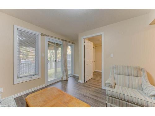7-330 Dearborn Boulevard, Waterloo, ON - Indoor Photo Showing Other Room
