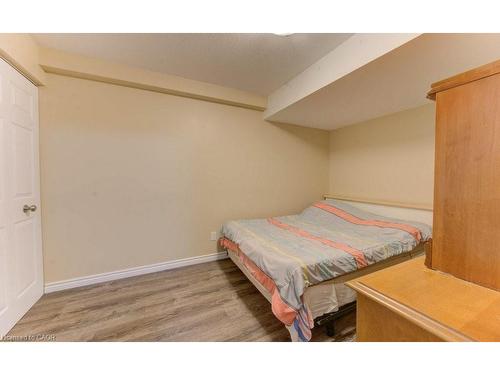 7-330 Dearborn Boulevard, Waterloo, ON - Indoor Photo Showing Bedroom