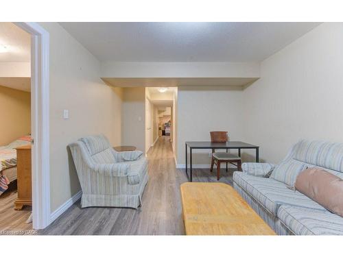 7-330 Dearborn Boulevard, Waterloo, ON - Indoor