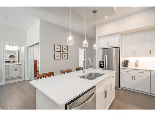 202-1878 Gordon Street, Guelph, ON - Indoor Photo Showing Kitchen With Stainless Steel Kitchen With Double Sink With Upgraded Kitchen