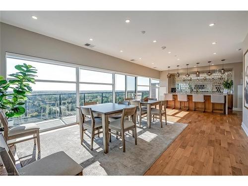 202-1878 Gordon Street, Guelph, ON - Indoor