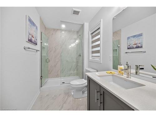 67 Starfire Crescent, Stoney Creek, ON - Indoor Photo Showing Bathroom