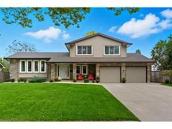 7 Kenmore Crescent  St. Catharines, ON L2N 4S4