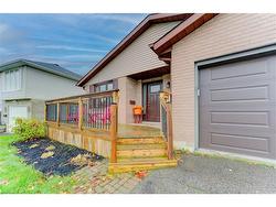 50 Newbury Drive  Kitchener, ON N2N 2X6