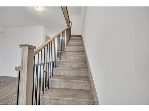 30-170 Attwater Drive, Cambridge, ON - Indoor Photo Showing Other Room