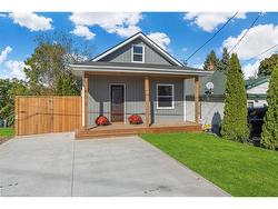 3 Ball Avenue E St. Catharines, ON L2T 1B4