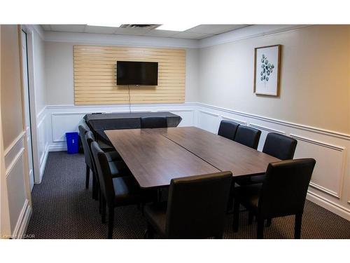 617 King Street N, Waterloo, ON 